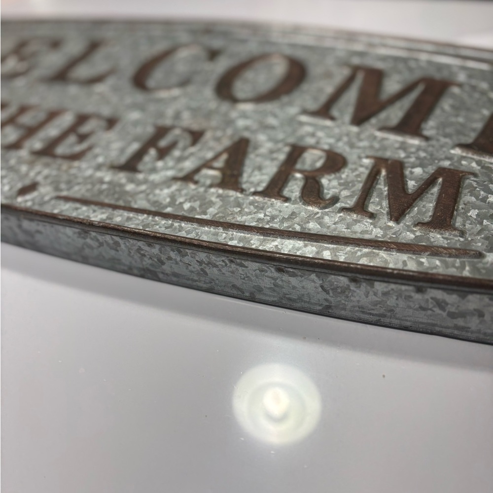 galvanized metal "Welcome to the Farm" sign wall welcome - Picture 6 of 10